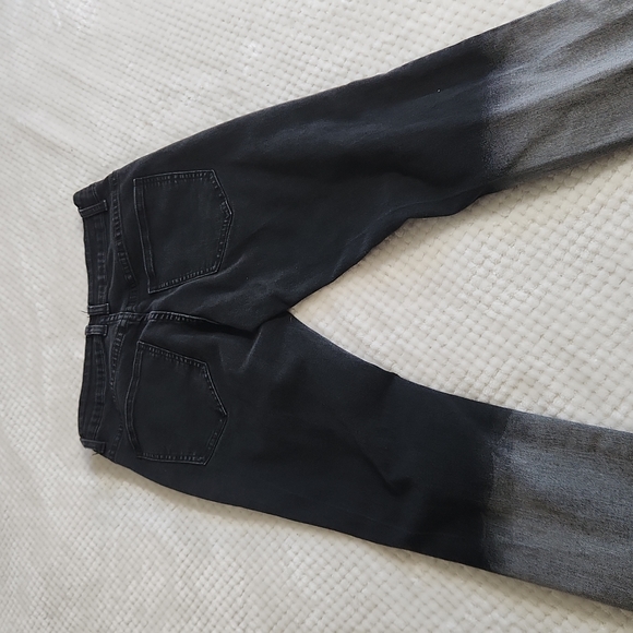 BLACK OMBRE WOMENA JEANS WITH RED ROSES SIZE 30 DISTRESSED - Picture 7 of 12